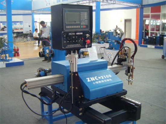 CNC或非CNC和工程師可在海外維修機械售後服務提供CNC ROUTER